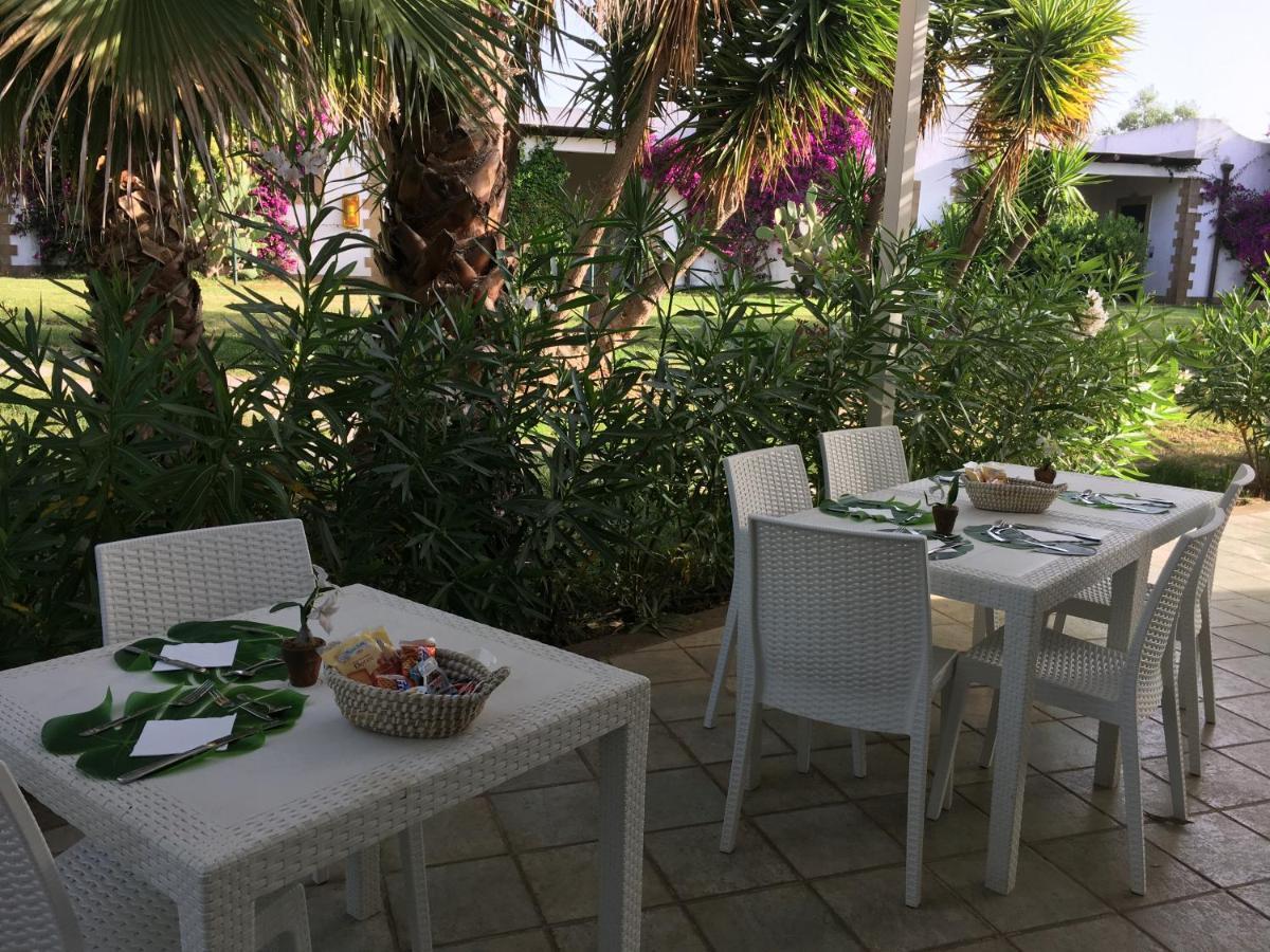 Valle Di Mare Country Resort Fontane Bianche Buitenkant foto