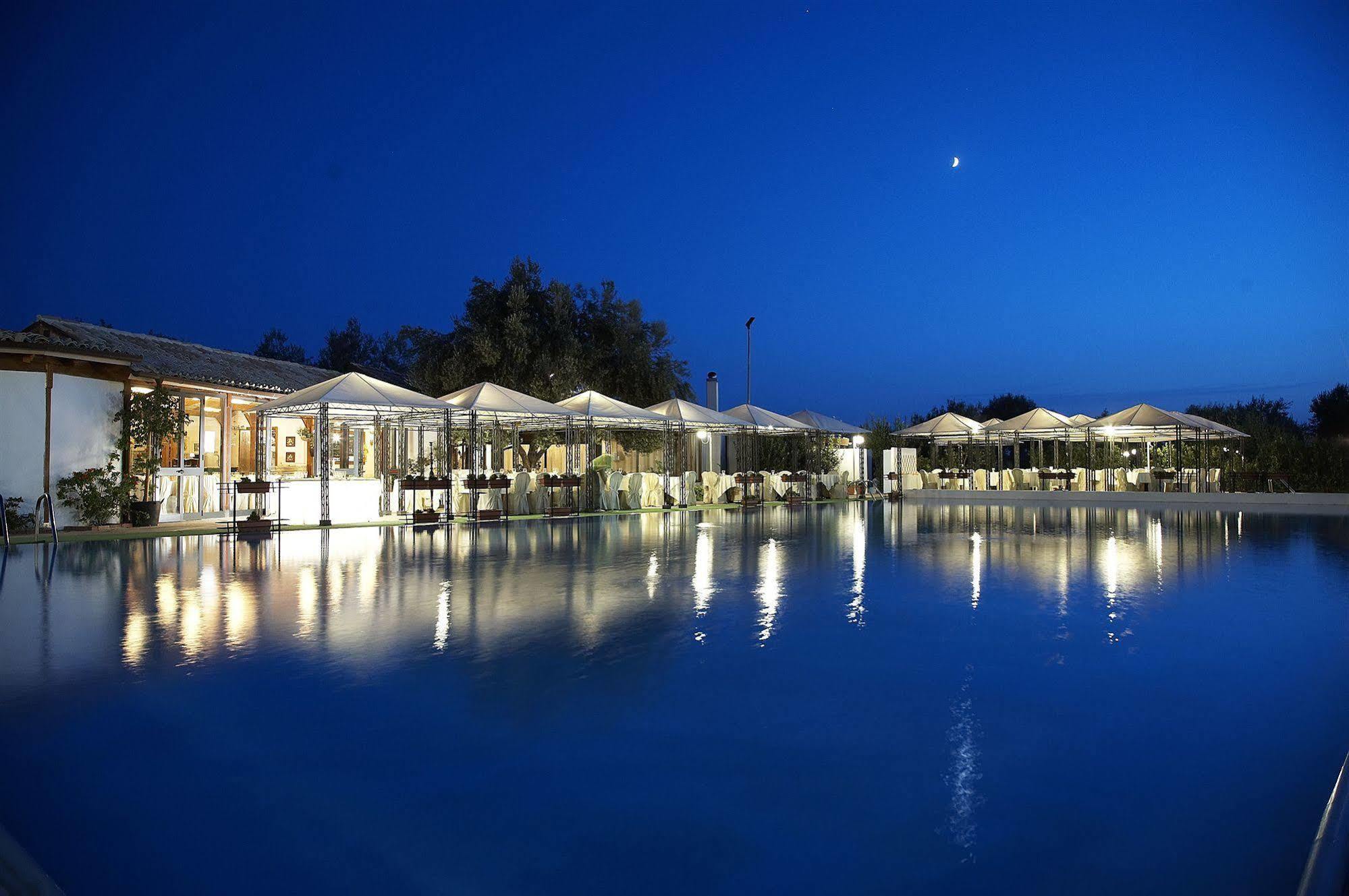 Valle Di Mare Country Resort Fontane Bianche Buitenkant foto